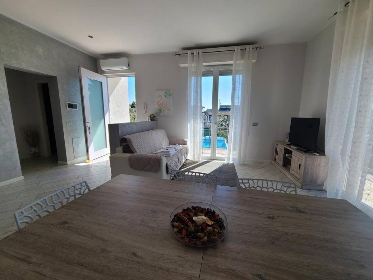 App. Mimosa Minerva Holiday Home มาแนร์บา เดล การ์ดา ภายนอก รูปภาพ